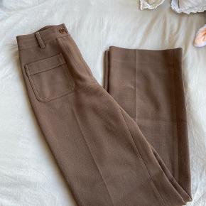 Zara Bukser