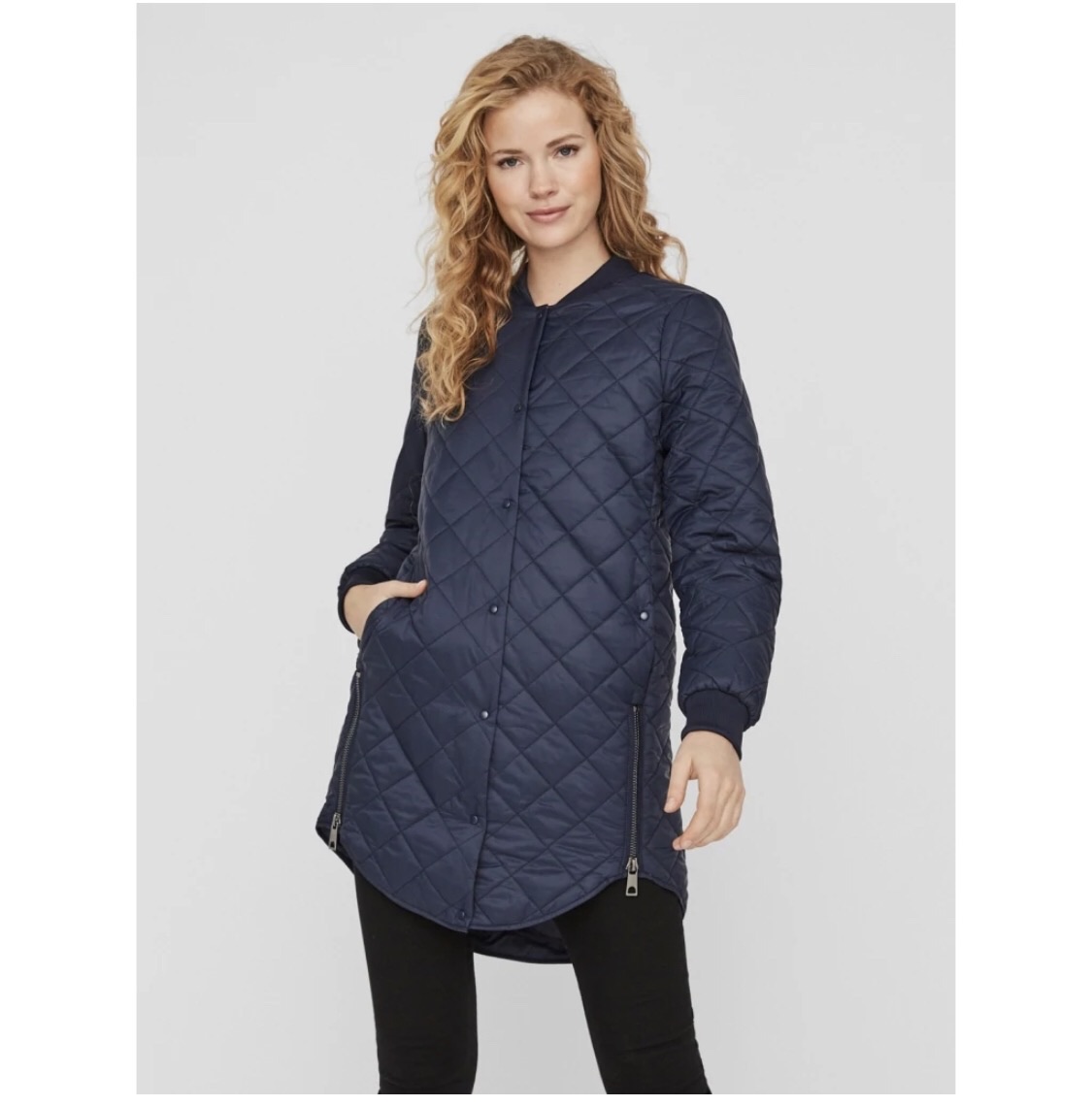 стеганные куртки женские. бенеттон женские стеганые пальто.